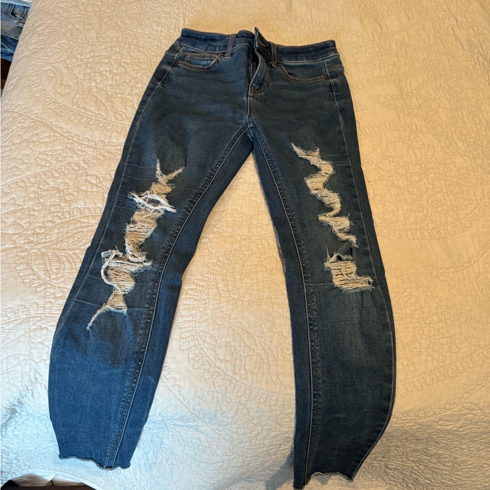 Juniors Wild Fable skinny jeans size 00 gently worn